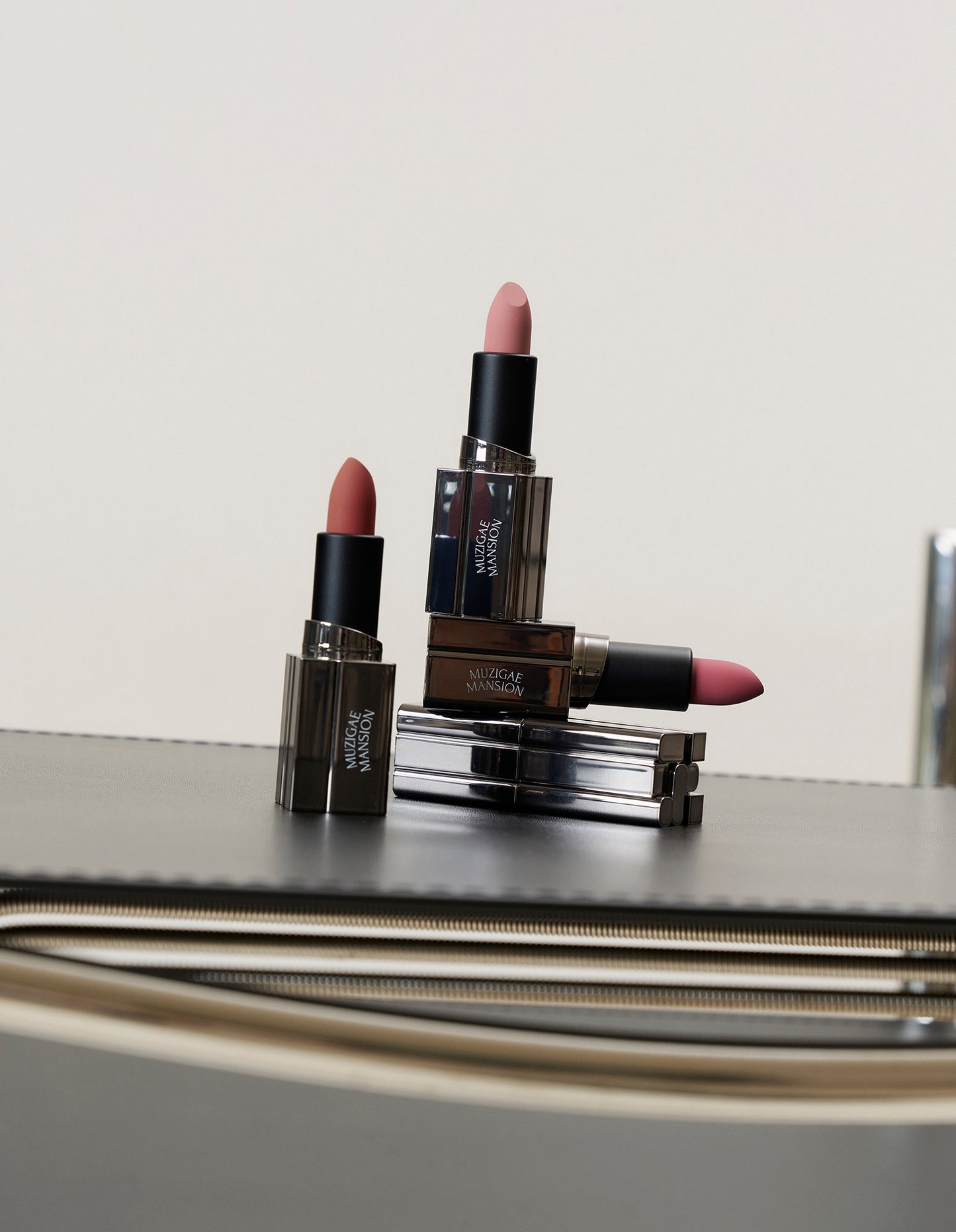 Moodwear Blur Lipstick 002 Maxi
